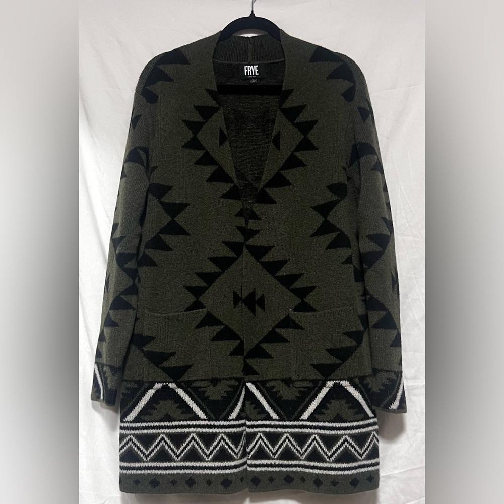 Frye Black and Green Geometric Aztec Southwestern Oversized Open Cardigan Cozy - Picture 3 of 10